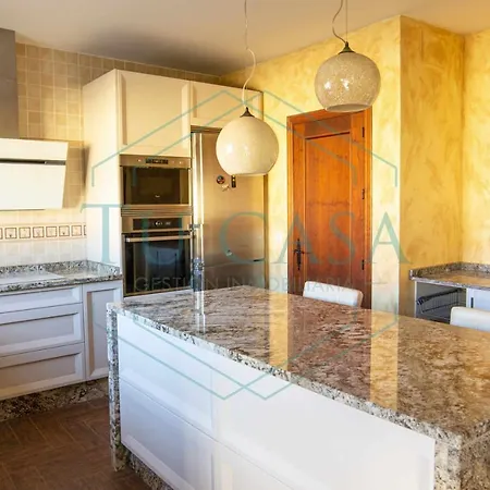 Zahara De 3 Con Piscina Chalet *